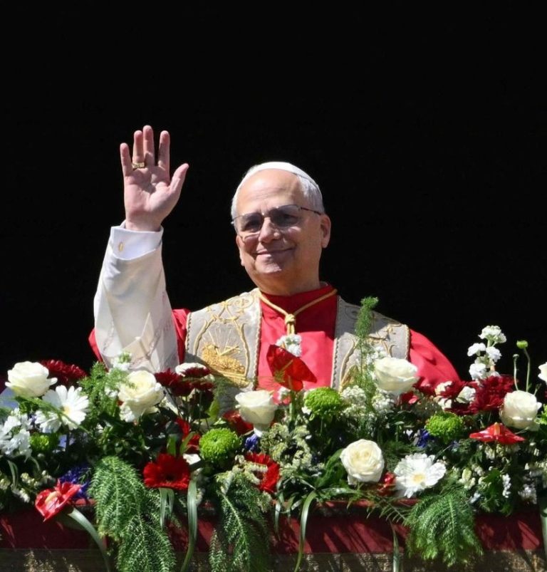 Uniti con Papa Leone in preghiera per la pace